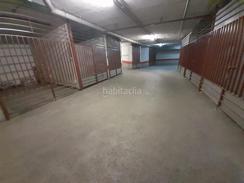 Foto 6cbb0e7b-bb69-4358-97a0-40ef26bca3ce. Parking voiture dans Centro Puertollano