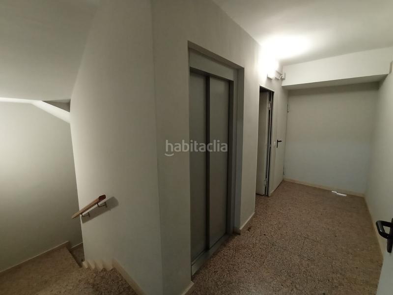 Foto 263eda22-5cc4-4be0-9ed1-f9496020a073. Aparcament cotxe a Tomelloso