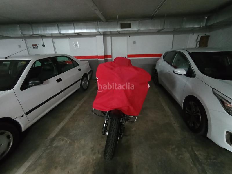 Foto 7f04dae2-a5bb-4c71-a622-c9db5922aa41. Aparcament cotxe a Tomelloso