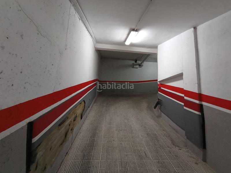 Foto d6b091c9-5d42-400d-a1e1-1dd859aae196. Aparcament cotxe a Tomelloso