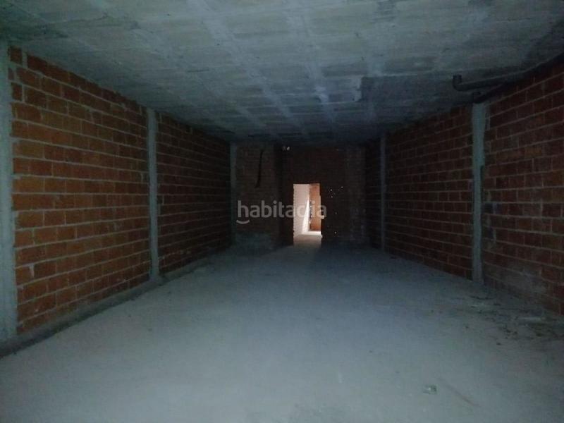 Foto 874d3970-5b44-48cf-8d3c-634136e472f5. Local commercial dans Consuegra