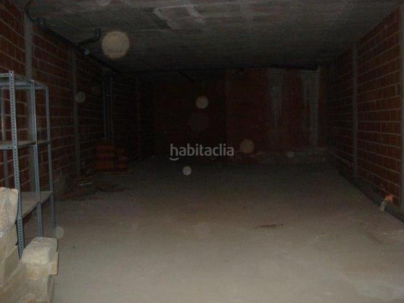 Foto cbb1933d-a378-4356-8ad2-5872fc2e8fb6. Local commercial dans Consuegra