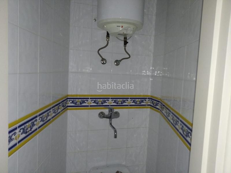 Foto 48c02f8f-ad95-4682-a8be-7f68363e3ecc. Local comercial en plaza de la constitución 9d en Carrión de Calatrava