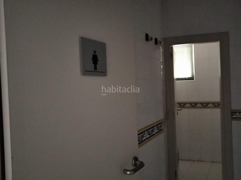 Foto 50d5c468-4b03-4aa2-8708-1f9cc3a8f873. Local comercial en plaza de la constitución 9d en Carrión de Calatrava