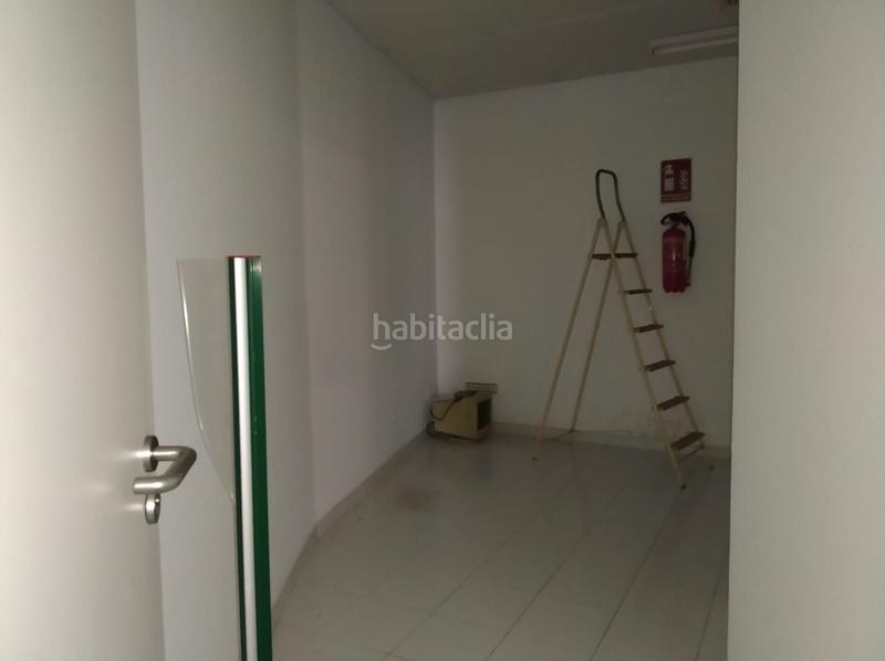 Foto a2b4bc57-c471-49b8-b094-3676b7a92899. Local comercial en plaza de la constitución 9d en Carrión de Calatrava