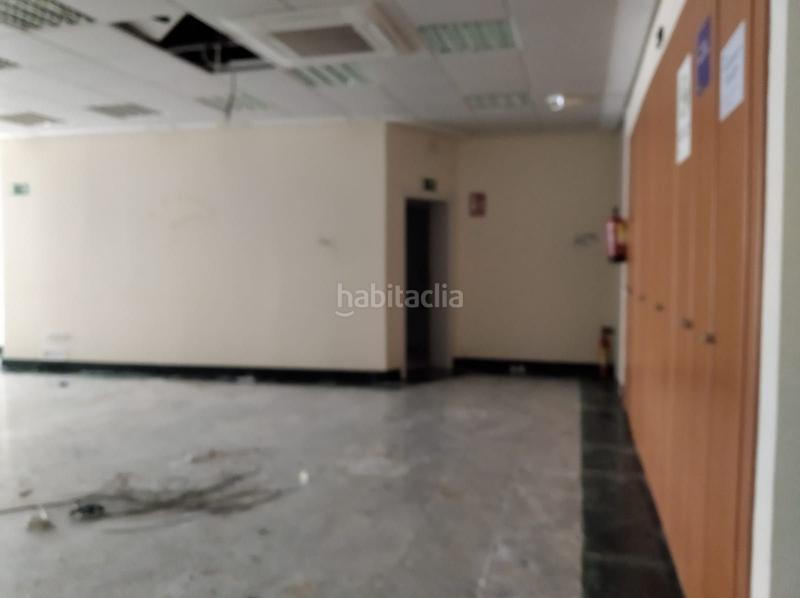 Foto ade9bf11-f072-49b9-a040-8c838f95fdb0. Local comercial en plaza de la constitución 9d en Carrión de Calatrava