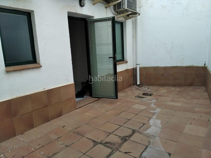 Foto dc55e943-4c93-4796-b868-2fd6d9fa3024. Local comercial en plaza de la constitución 9d en Carrión de Calatrava