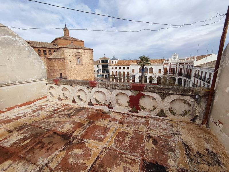 Foto 4870616b-81ff-47cc-8422-3c8ddd1a93a8. Casa aparellada a Manzanares