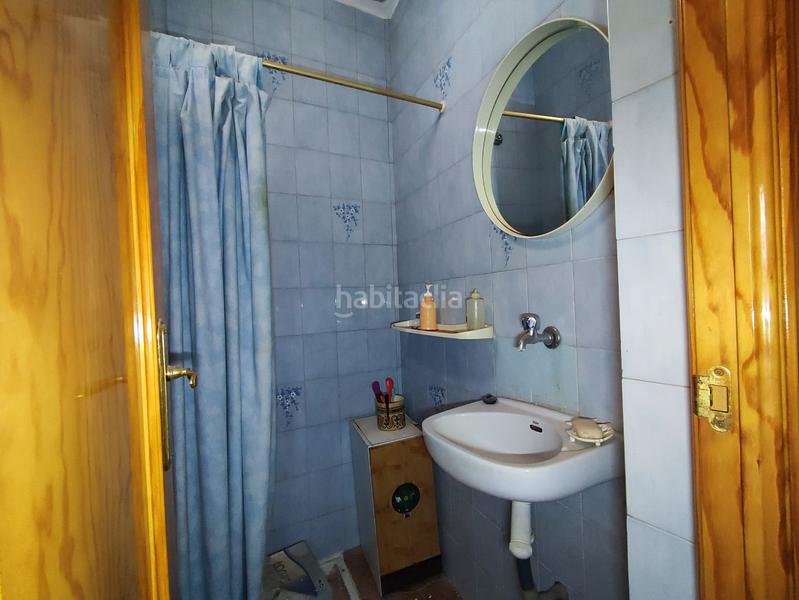 Foto 82f80fae-43ae-48f8-8149-c22babcc4ae3. Casa aparellada a Manzanares