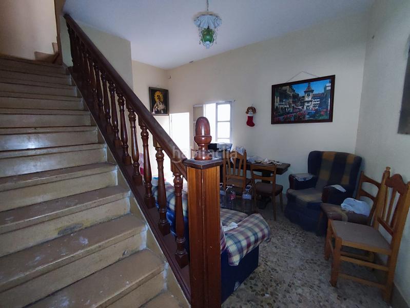 Foto 9671b3c2-e0c9-4eb6-aa40-67e3affd1945. Casa aparellada a Manzanares