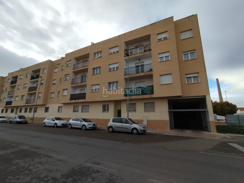 Foto 01f94927-0382-414d-aa90-69d5398a19d1. Aparcament cotxe a Tomelloso