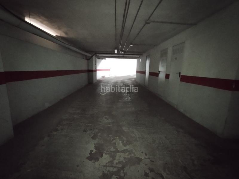 Foto 43cf2bff-e775-4dd4-a40b-06e4d5b984c9. Aparcament cotxe a Tomelloso