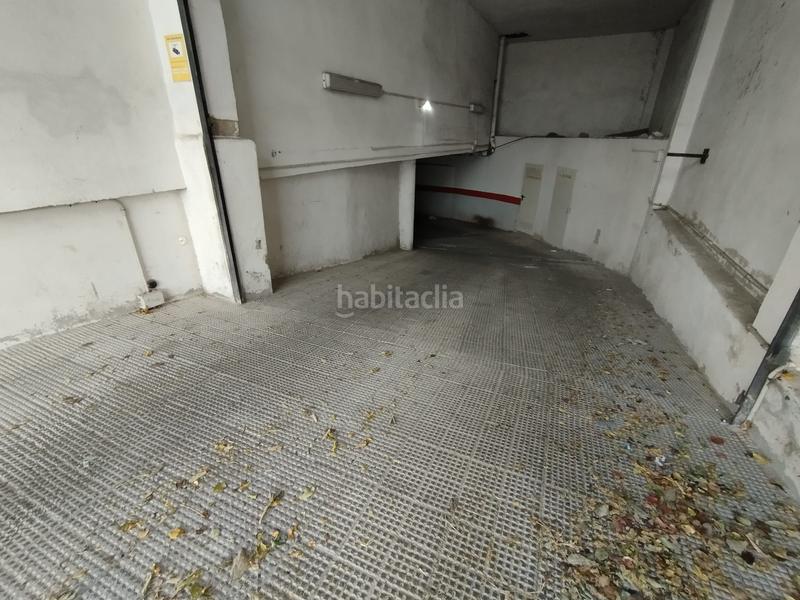 Foto e250c9b3-dc88-4605-bd43-cf44c33bfdfb. Aparcament cotxe a Tomelloso