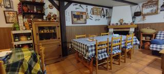 Casa  Calle dinamarca. Se vende vivienda unifamiliar de 3 plantas en zona parquesol de