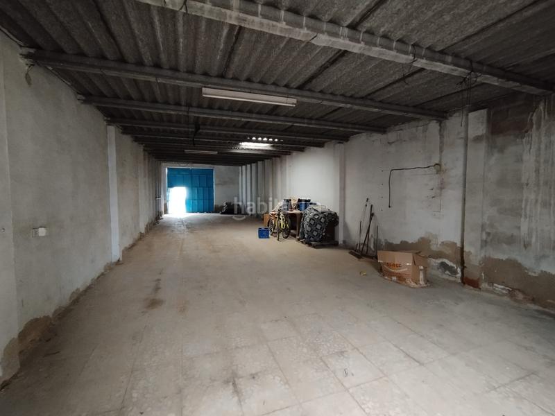 Foto d3baf407-db18-4d11-b06d-aaf875336cec. Nau industrial a Tomelloso