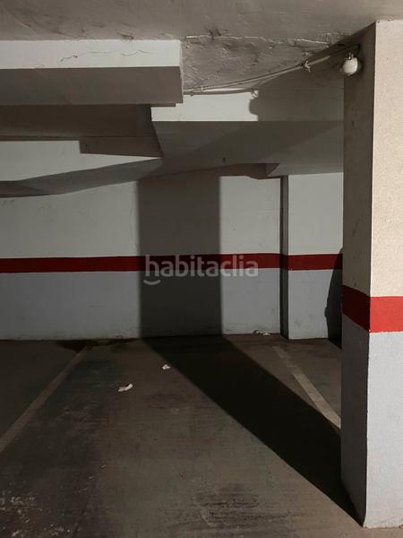 Foto 10ba20c1-eae2-4f0b-abaa-41fb9a6e8b6a. Autoparkplatz in calle jerez 1 in Tomelloso
