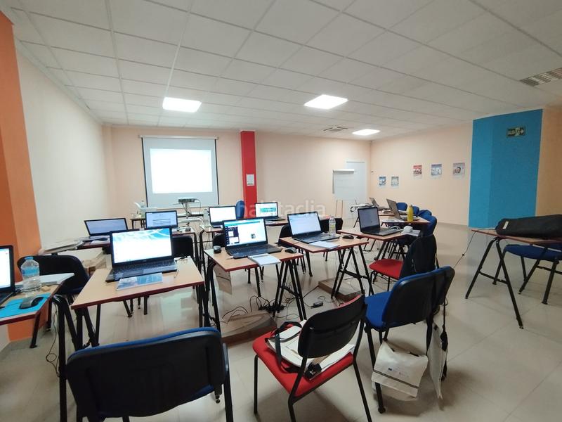Foto 07eb48fb-0a47-445f-9c52-5450824e1afc. Local commercial dans Tomelloso