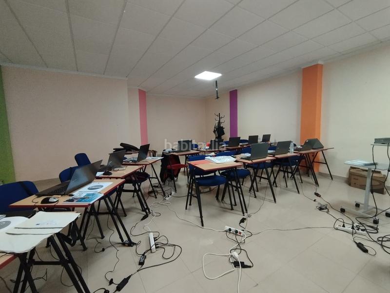 Foto 5916a522-927d-49e5-84bc-cdc89ea747df. Local commercial dans Tomelloso