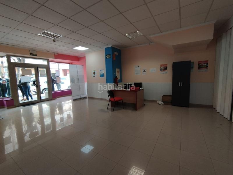 Foto c51541de-f37c-476b-99c3-0d6719145c58. Local commercial dans Tomelloso