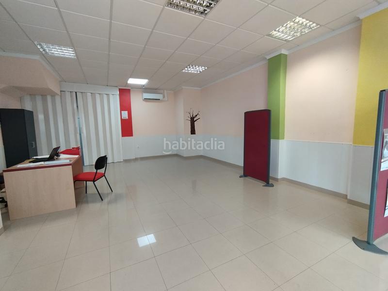 Foto c974ce71-1f39-48fb-b370-2bd8ce8a315b. Local commercial dans Tomelloso