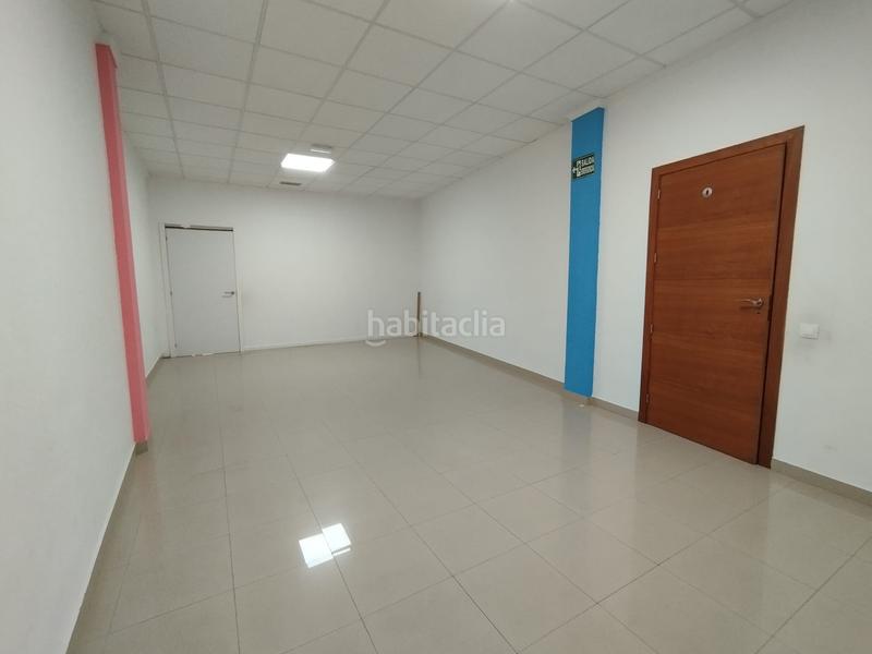 Foto e194eab6-34f7-4c62-9f27-193e4ef90c81. Local commercial dans Tomelloso