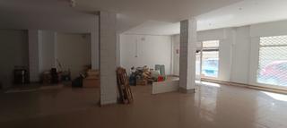 Alquiler Local Comercial  Calle rosa. Local en calle rosa