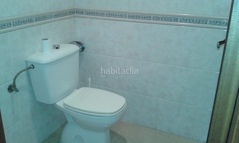 Foto 867ec8cf-8e4d-4b49-b444-706d8ff9ee7a. Location local commercial dans Plaza de Toros Ciudad Real