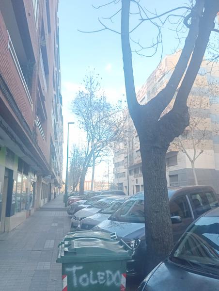 Foto b238daca-917a-47ee-a41e-12ec214e0b89. Location local commercial dans Plaza de Toros Ciudad Real