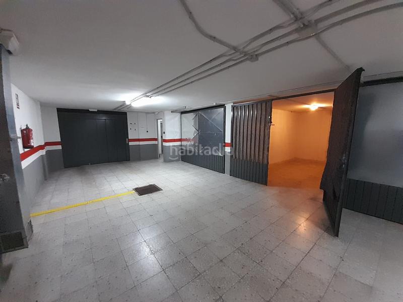 Foto ac6a87aa-894a-48bb-901d-482d98090cb4. Autoparkplatz in Carretera de Córdoba - Libertad Puertollano