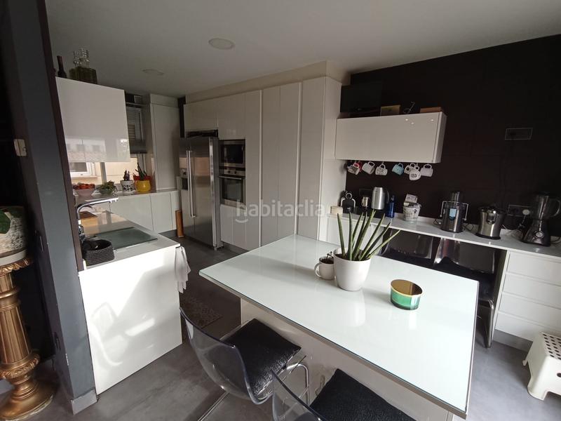 Foto 3a9f539c-1c37-457b-939b-220ad88f1871. Penthouse with heating parking pool in Tomelloso