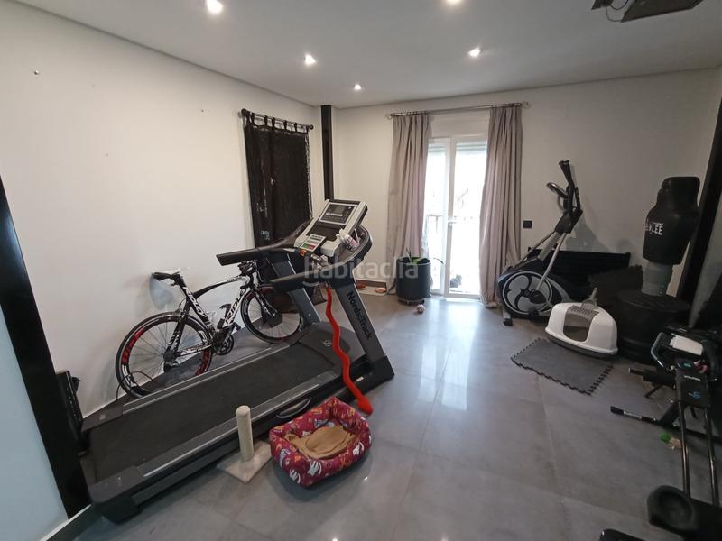 Foto aae52acf-e988-4c8b-bd72-0268cf488720. Penthouse with heating parking pool in Tomelloso