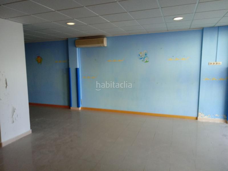 Foto 436341fc-c368-4df0-b8e9-b3422a761f44. Alquiler local comercial ¡alquiler de amplio local acondicionado en ubicación estratégica! en Ciudad Real