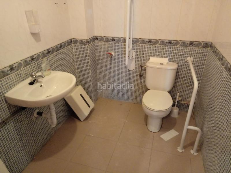 Foto f8492c0e-7e1d-4bf2-b969-45d62a599a04. Alquiler local comercial ¡alquiler de amplio local acondicionado en ubicación estratégica! en Ciudad Real