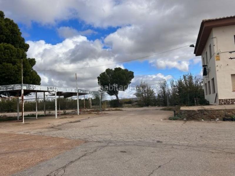 Foto 8ca06091-afb0-42c2-97a3-9a06c8cc8279. Gebäude in Argamasilla de Calatrava