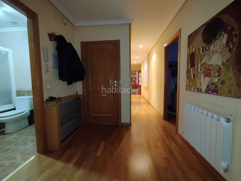 Foto b110bcfa-9a67-4dee-8742-ba301d3db3fb. Piso fantástico piso cercano al centro en Tomelloso