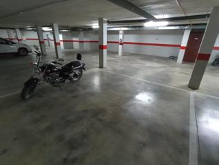 Aparcament cotxe a Calle académicos 37. Plaza de garaje en calle académicos argamasilla de alba