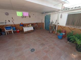 Maison  Calle azorín. Casa planta baja con cochera, trastero y patio
