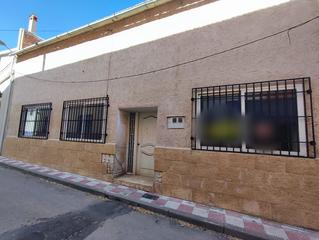 Casa  Calle mata. Casa en planta baja en pleno centro de arenas de san juan