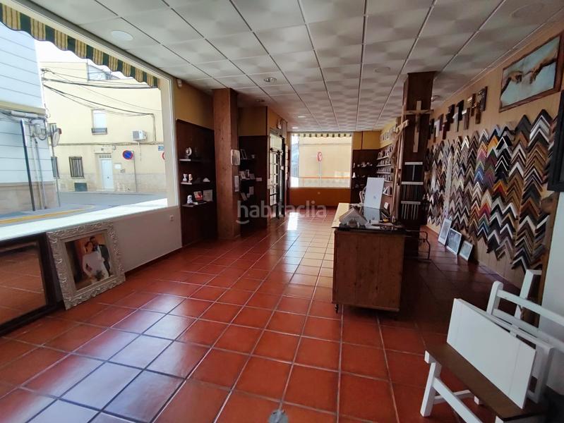 Foto 12de2286-d696-4159-8815-ab61ce4b309f. Locale commerciale in calle san roque 31 in Tomelloso