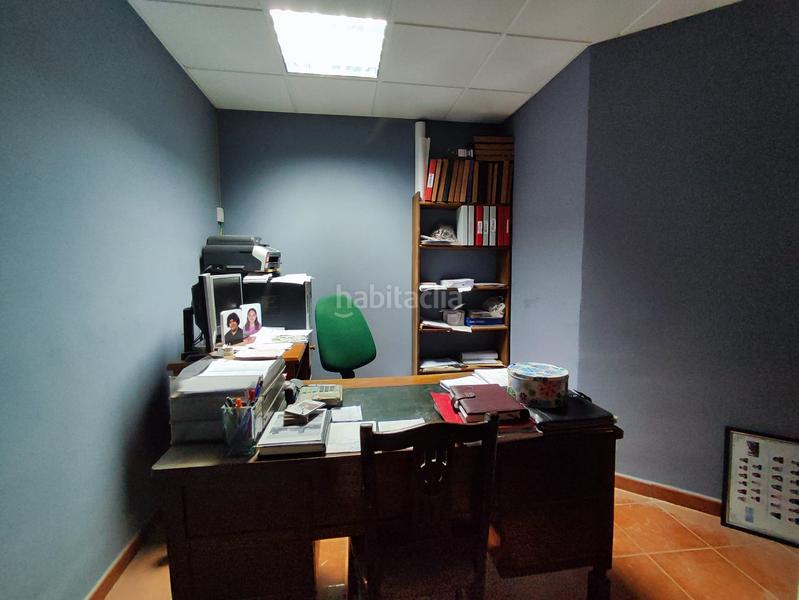 Foto 6423dfae-4dca-4f5b-816a-0e7e974af486. Locale commerciale in calle san roque 31 in Tomelloso