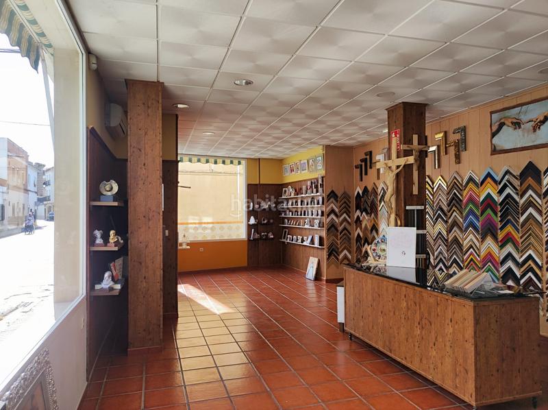 Foto c04f2af2-54d1-45ad-8627-e618c5d265ed. Locale commerciale in calle san roque 31 in Tomelloso