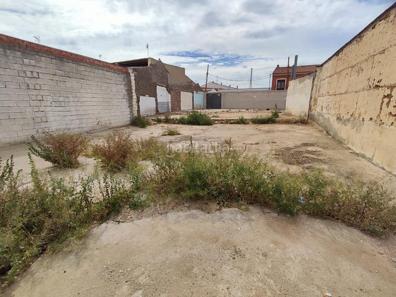 Foto 82347a4e-6dc8-4854-be26-0af812e5d405. Terreno residencial suelo urbano de 498 m2en calle principal próxima al centro en Tomelloso