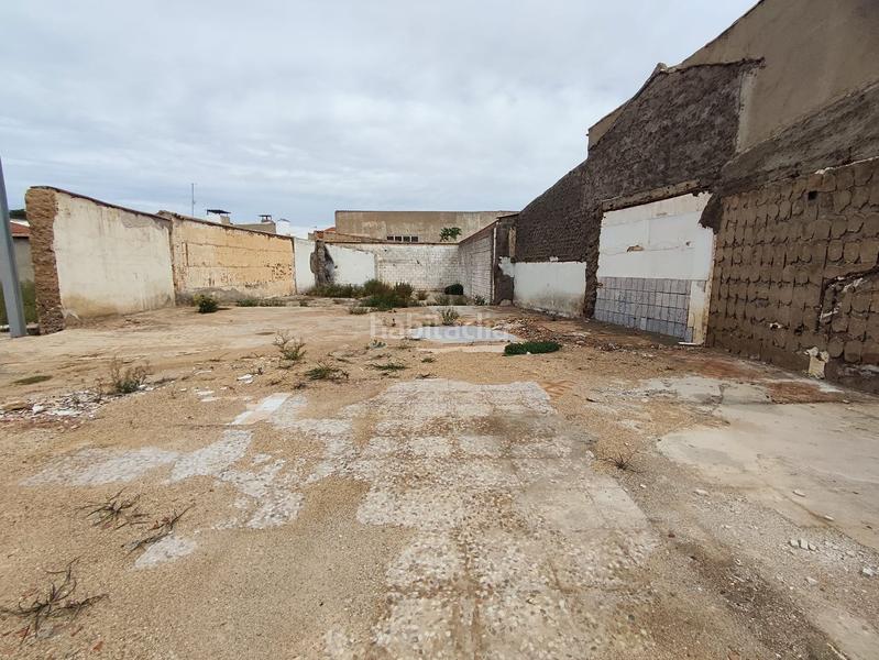 Foto a89497a3-43b3-445a-8f97-b5a5178b75f3. Terreno residencial suelo urbano de 498 m2en calle principal próxima al centro en Tomelloso