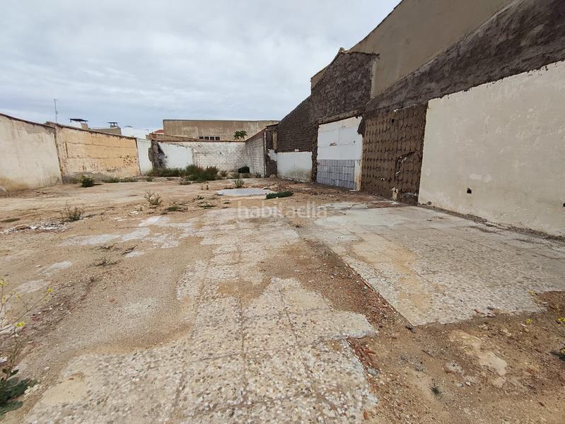 Foto eec385ef-438b-4bda-bcb4-7cb290469ee6. Terreno residencial suelo urbano de 498 m2en calle principal próxima al centro en Tomelloso