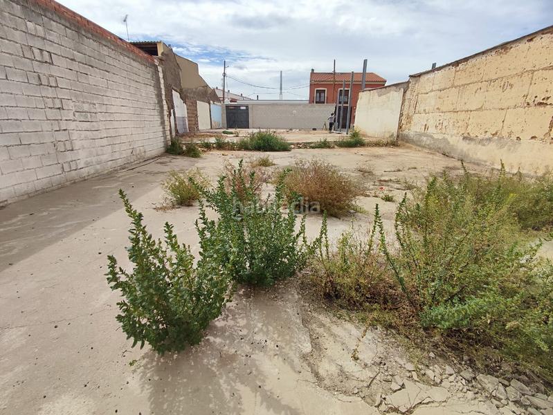 Foto feeb6e7b-0f02-467a-9e07-afd4f2dae0ca. Terreno residencial suelo urbano de 498 m2en calle principal próxima al centro en Tomelloso