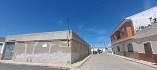 Terrain résidentiel  Calle san mateo. Solar haciendo esquina de 168 m2 con cocina campera