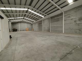 Nau industrial  Calle valle de alcudia. Nave industrial en tomelloso