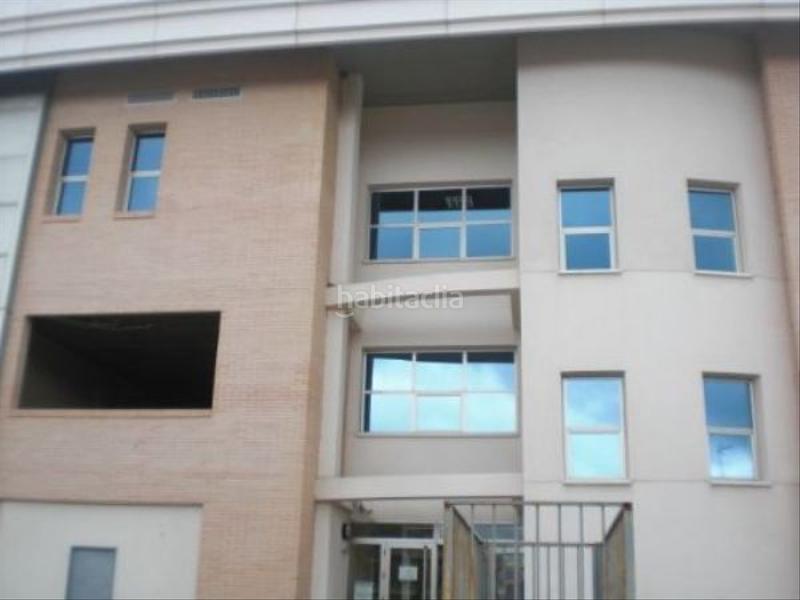 Foto 0009cc2d-700f-4a7d-aae0-6cab16d70f24. Miete geschäftsraum in avenida almadén 9 in PAU 2-600 Puertollano