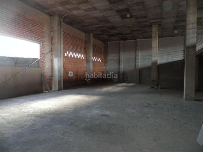 Foto 3b00cc65-0f83-448d-acca-b4c316f90849. Alquiler local comercial en avenida almadén 9 en PAU 2-600 Puertollano