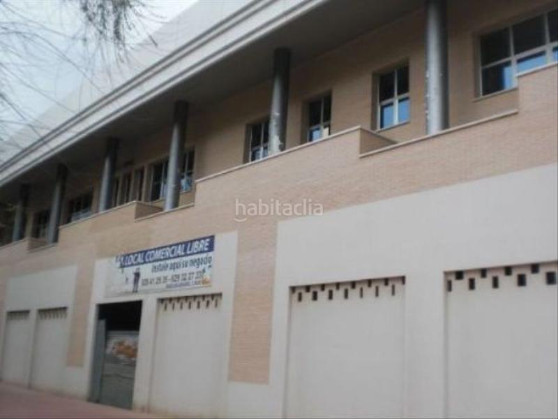 Foto 2ad80354-229d-446d-97ce-ae88da621677. Lloguer local comercial a avenida almadén 9 a PAU 2-600 Puertollano